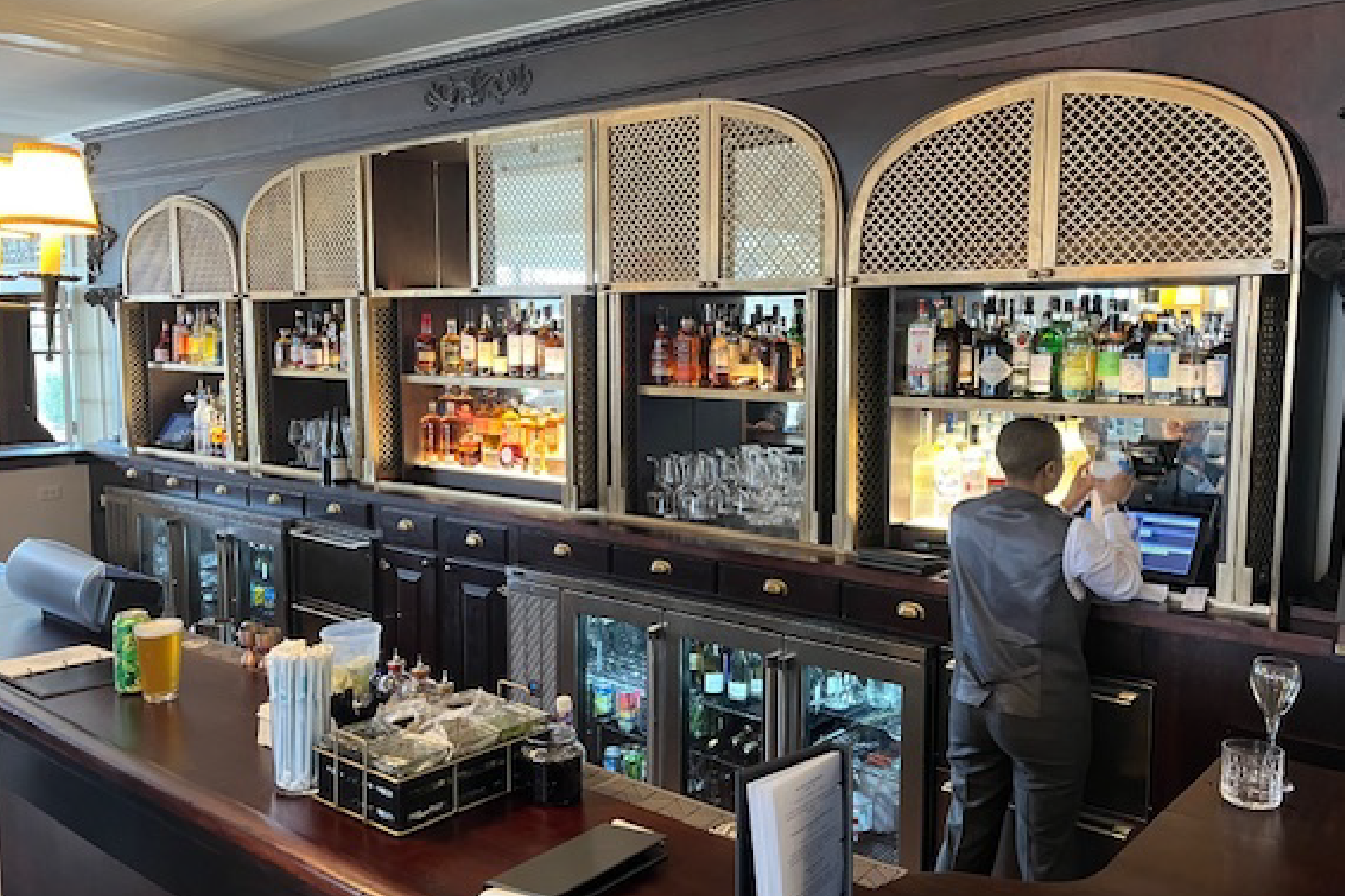 image of the cape cod bar